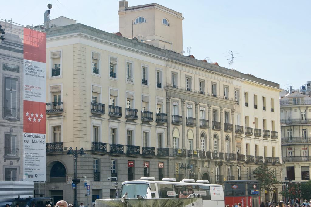 Apartamento Sol Madrid Esterno foto